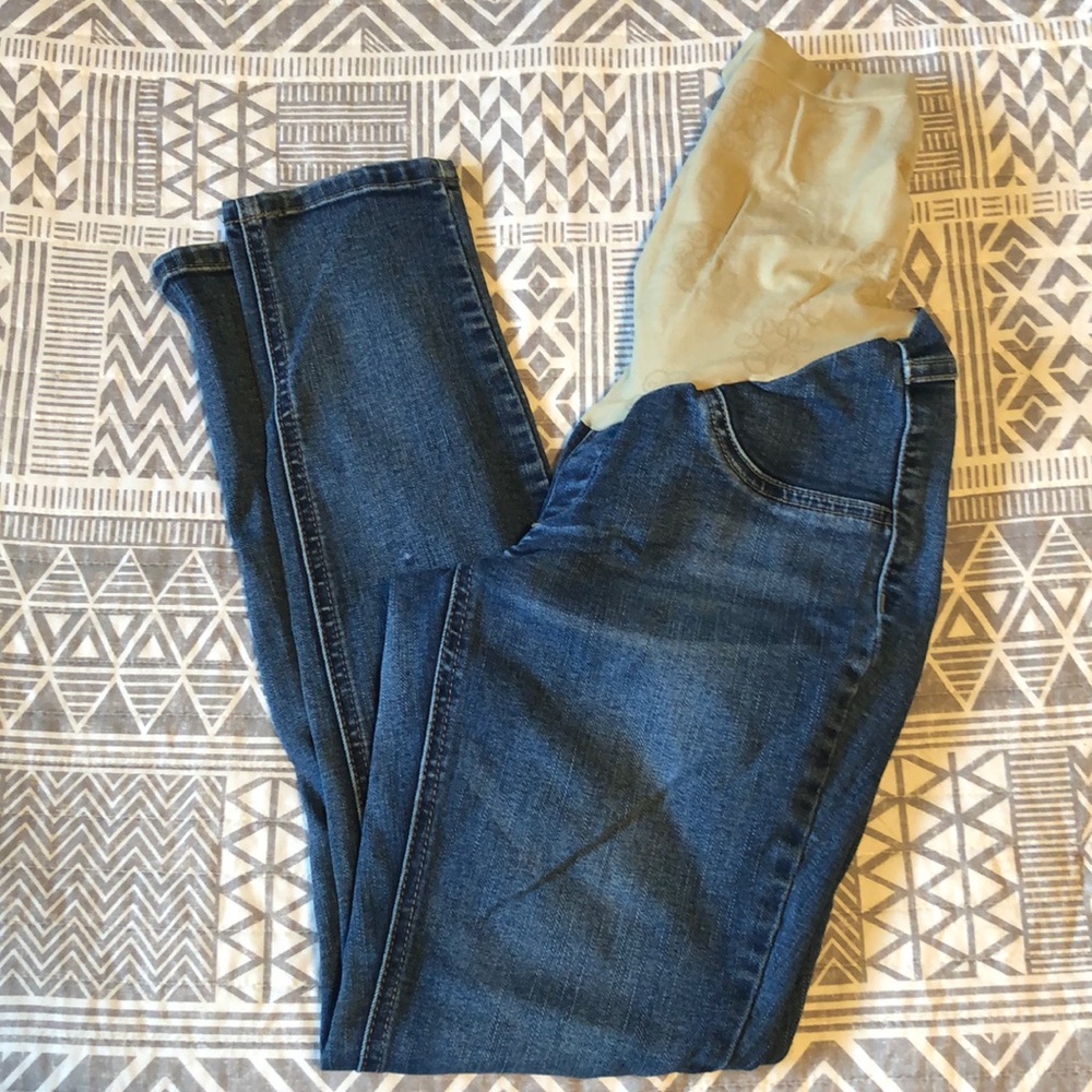 Jessica Simpson Maternity Jeans